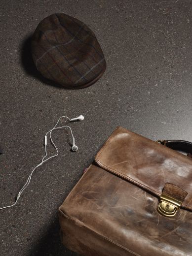 Billede af Overcome Dark Grey 60x60 cm (RM - Mat)