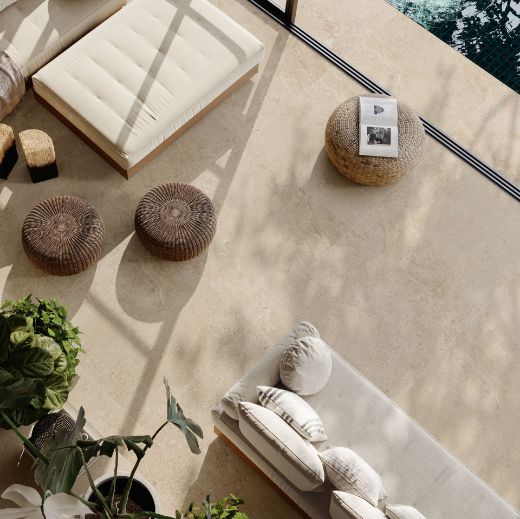 Billede af Closer Beige 120x120 cm (RM - Mat)
